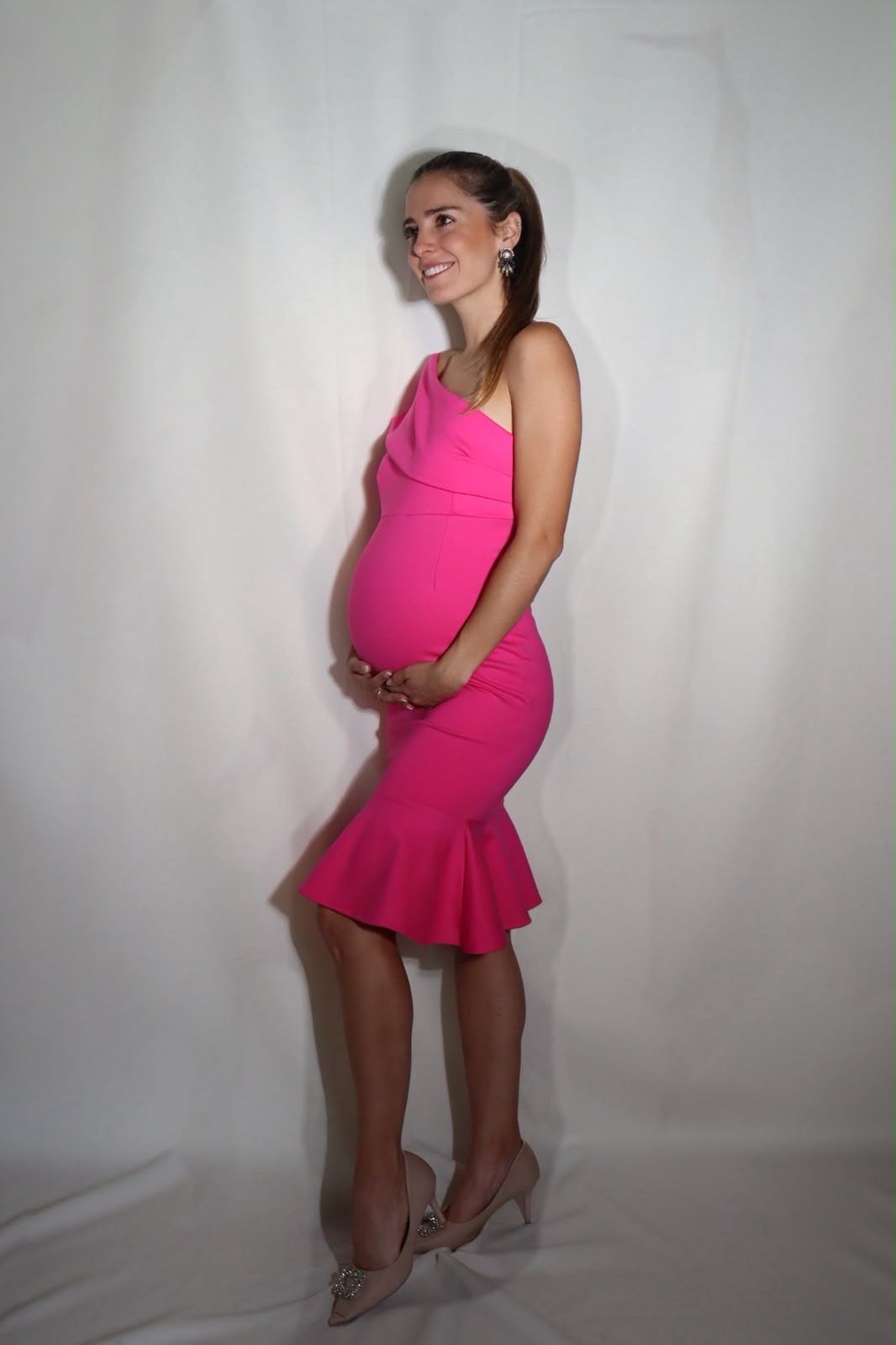 Vestido de maternidad María José rosa neón recto