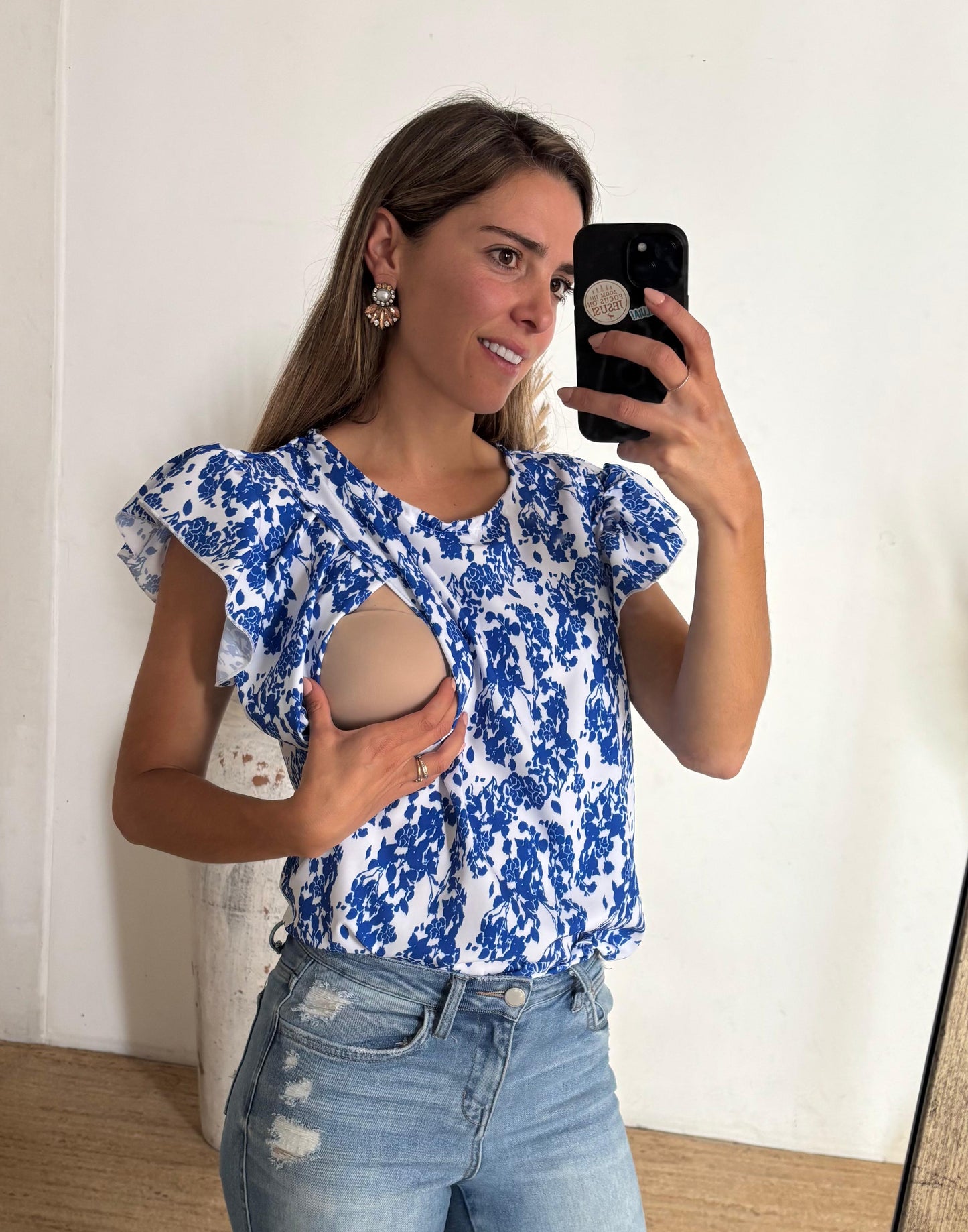 Blusa de lactancia, Andy blanca flores azules CH