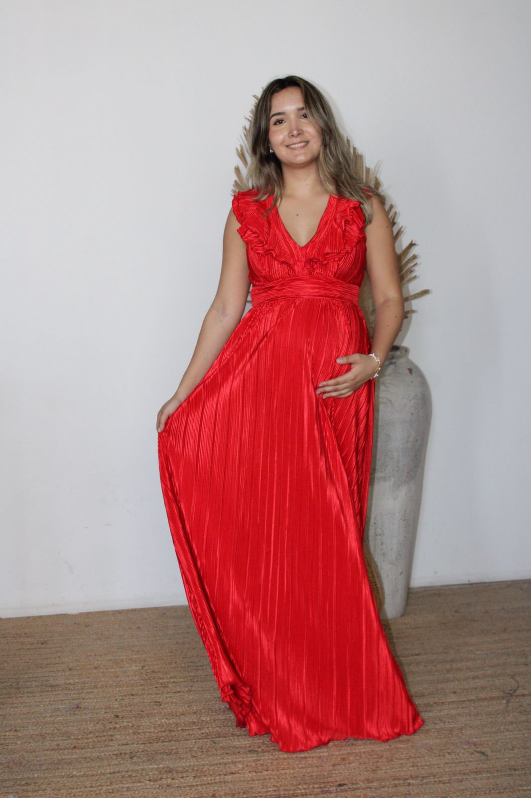 Vestido Xiomara de maternidad y lactancia rojo corrugado