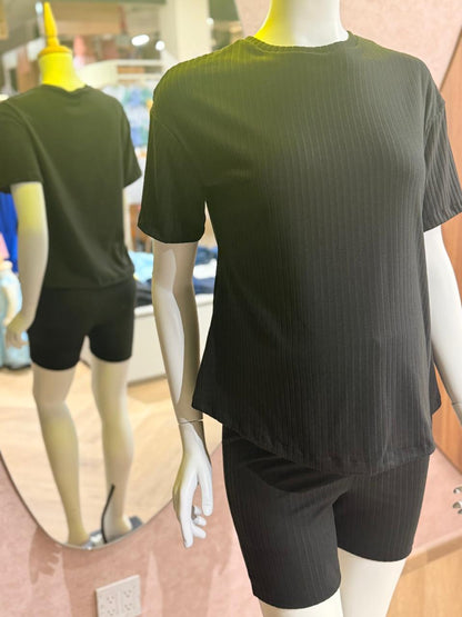 Set de maternidad con short negro CH